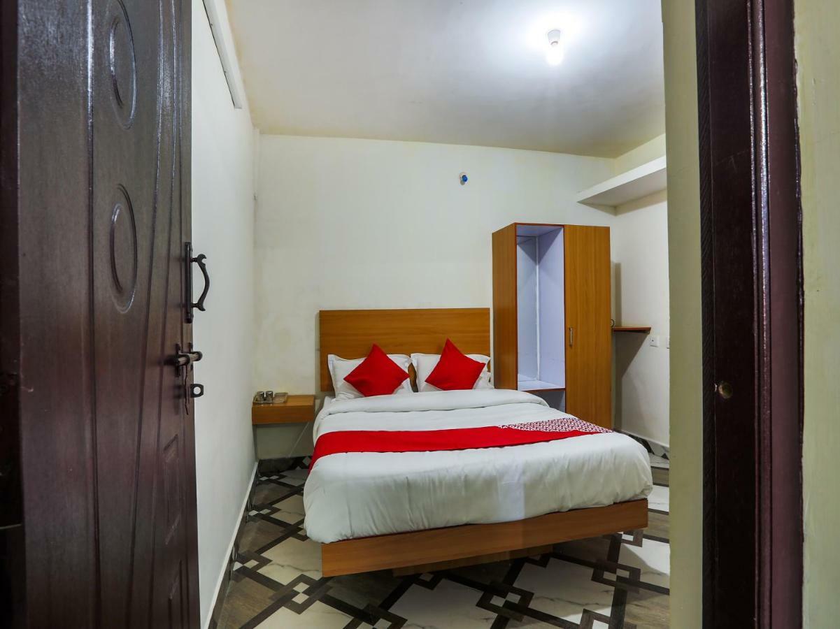 Oyo 32995 Serenest Bed and Breakfast Kotagiri Buitenkant foto